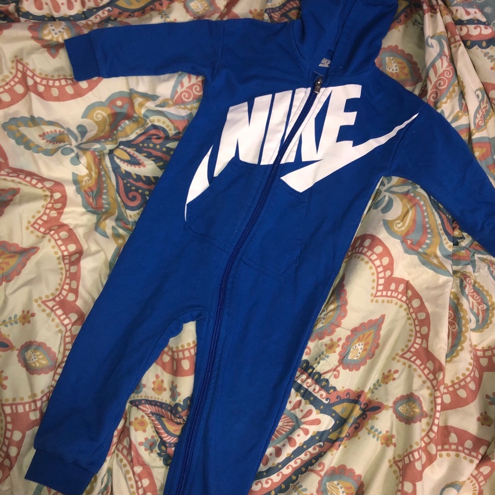 Nike Sweatsuit